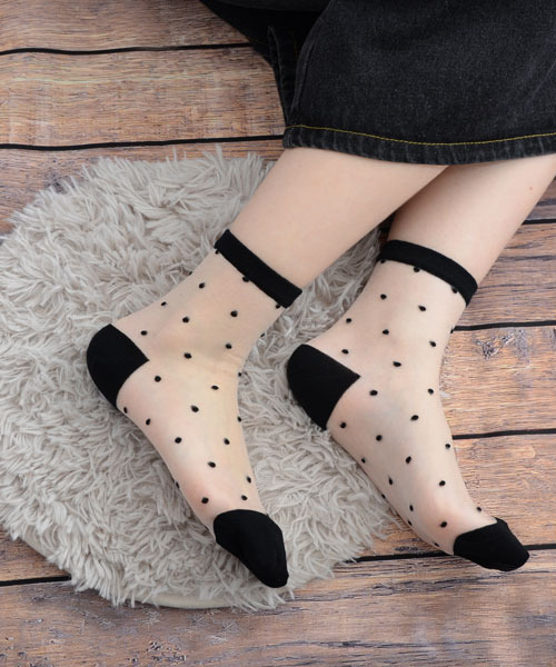 TONE SELECT GOODS(トーンセレクトグッズ)の「【float】モノトーン デザイン シースルー クルー丈ソックス【4パターン展開】(ソックス/靴下・レディース・ブラック系2/ブラック系4/ブラック系1/ブラック系3/ホワイト系3/ホワイト系1/ホワイト系2/ホワイト系4・FREE)」の17枚目の写真