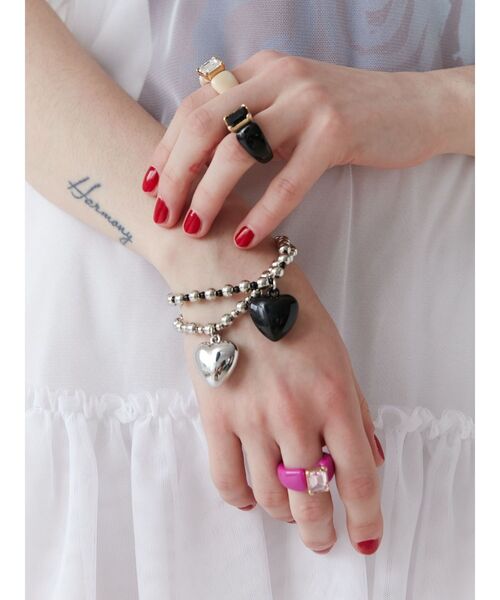 jouetie（ジュエティ）の「ビジューリング（リング・レディース・アイボリー/ブラック/ピンク・FREE）」の6枚目の写真