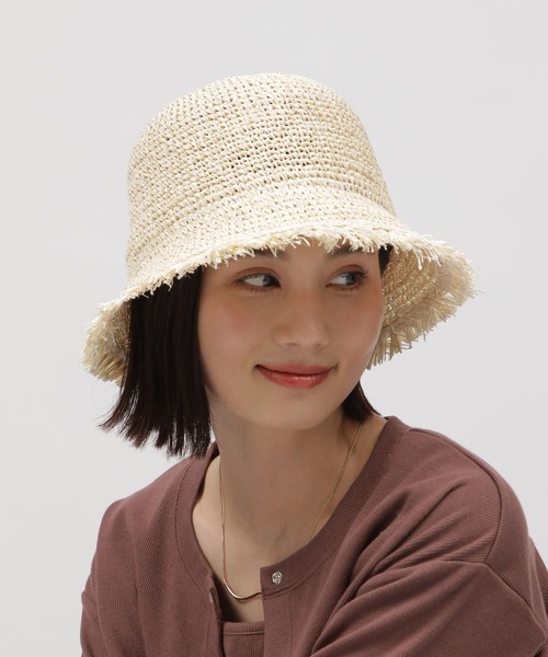 LAKOLE(ラコレ)の「ペーパーフリンジハット / 100135(ハット・レディース・ライトグリーン/オフホワイト/グレー・FREE)」の2枚目の写真