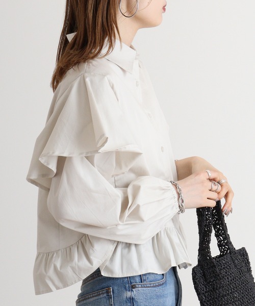 atONE(アットワン)の「atONE ポプリンフリルシャツ(シャツ/ブラウス・レディース・アイボリー/ブラック/ベージュ・M/L)」の6枚目の写真