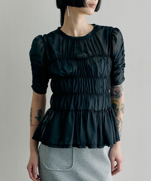 SORIN トップス SORIN（ソリン ）の「Sheer Tricot Shirring T-shirt（Tシャツ
