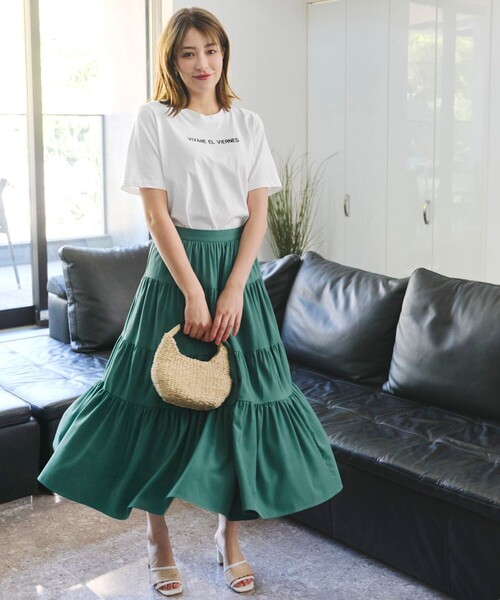 Tiaclasse(ティアクラッセ)の「刺繍ロゴシンプルTシャツ(Tシャツ/カットソー・レディース・ネイビー/ベージュ/オフホワイト・FREE)」の10枚目の写真