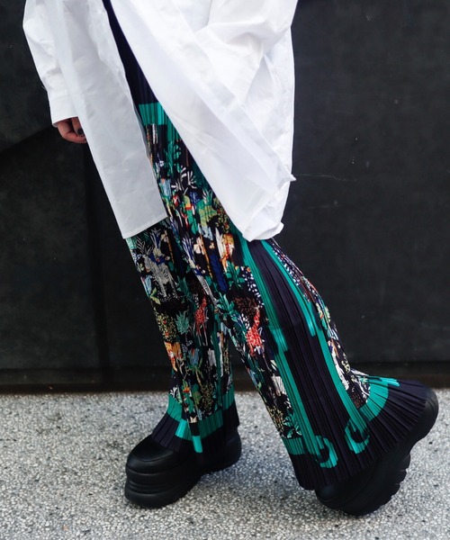 rovtski（ロフトスキー）の「サファリ柄プリーツパンツ（その他パンツ・レディース・ブラック×グリーン・FREE）」の17枚目の写真