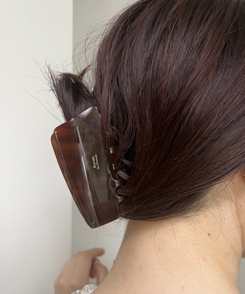 SHENERY(シーナリー)の「ヘアクリップ(その他ヘアアクセサリー・レディース・ブラウン/ブルー・FREE)」の2枚目の写真