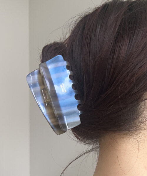 SHENERY(シーナリー)の「ヘアクリップ(その他ヘアアクセサリー・レディース・ブラウン/ブルー・FREE)」の4枚目の写真