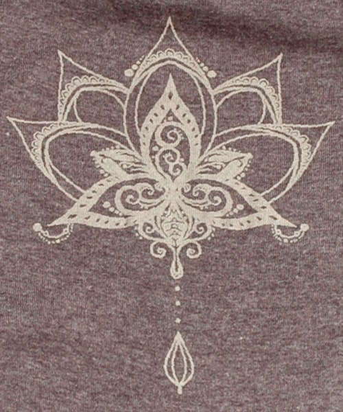 MARAI（マーライ）の「コクーンシルエット 長袖ロングTシャツ（Tシャツ/カットソー・レディース・レッド/グレー系/グリーン/グレー/マスタード/ブルー/ピンク・FREE）」の15枚目の写真