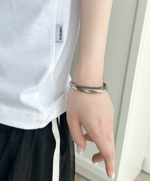 ★ELF SACK★ ホットガール レトロ風 プリント Ｔシャツ/送料込 一点投入でモードなおしゃれ感が漂う。綿100%箔プリントアソート