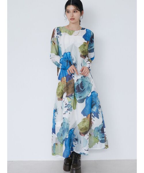 MURUA(ムルーア)の「【WEB限定】ペイントシアーワンピース(ワンピース・レディース・ホワイト/ブラック/グレー・FREE)」の2枚目の写真