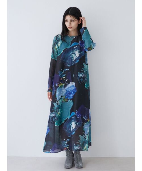 MURUA(ムルーア)の「【WEB限定】ペイントシアーワンピース(ワンピース・レディース・ホワイト/ブラック/グレー・FREE)」の5枚目の写真