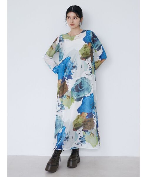 MURUA(ムルーア)の「【WEB限定】ペイントシアーワンピース(ワンピース・レディース・ホワイト/ブラック/グレー・FREE)」の15枚目の写真