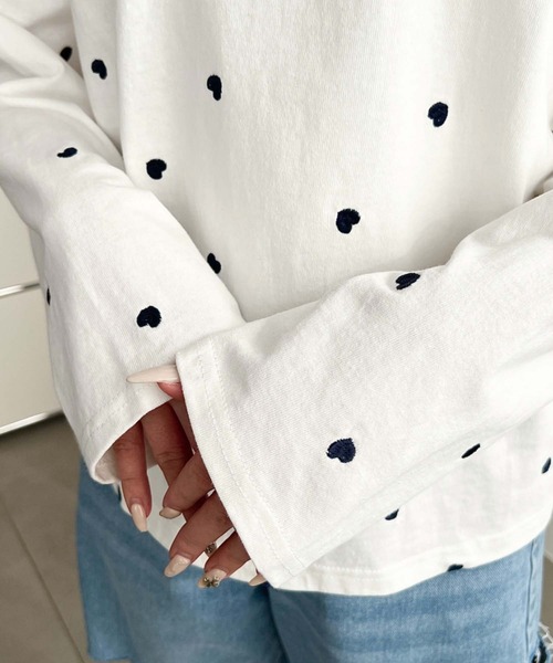 ホワイト長袖シャツ ハート刺繍 セール】綿100%天竺. ハート刺繍ロングTシャツ（Tシャツ/カットソー