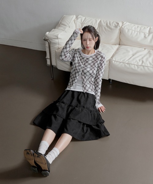 UNE MANSION(ユヌマンション)の「デイリーチェックシースールーカーディガン(カーディガン/ボレロ・レディース・ブラック/アイボリー/イエロー/ベージュ・FREE)」の11枚目の写真