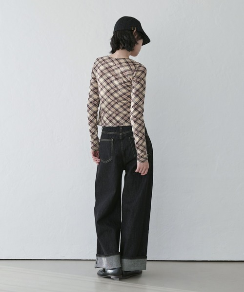 UNE MANSION(ユヌマンション)の「デイリーチェックシースールーカーディガン(カーディガン/ボレロ・レディース・ブラック/アイボリー/イエロー/ベージュ・FREE)」の16枚目の写真