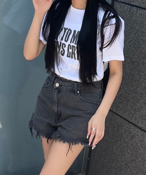 fiere（フィエール）の「レタリングプリント半袖Tシャツ（Tシャツ/カットソー・レディース・ホワイト・MEDIUM/LARGE/SMALL）」の6枚目の写真