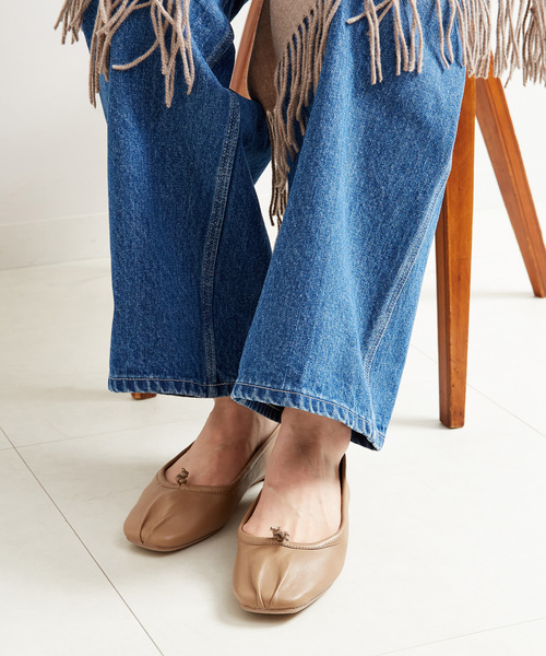 B.C STOCK（ベーセーストック）の「スクエアバレエシューズ（バレエシューズ・レディース・ブラック/ベージュ/レッド/ブラウン・MEDIUM/SMALL/LARGE）」の3枚目の写真