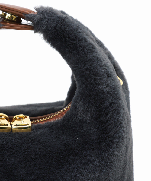 Spick & Span（スピックアンドスパン）の「SINBONO / シンボノ Vienna Top Handle Crossbody Bag 2T06-8（ショルダーバッグ・レディース・ベージュ/グレー・FREE）」の5枚目の写真