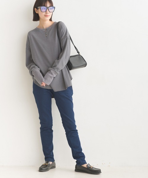 OMNES（オムネス）の「リブ裾ラウンドヘンリーネックプルオーバー（Tシャツ/カットソー・レディース・ブラック系その他/アイボリー/ブラック/グレー系その他/ホワイト系その他/ベージュ系その他/ホワイト系その他2/グレー/ベージュ×ブラック/ラベンダー・FREE）」の22枚目の写真