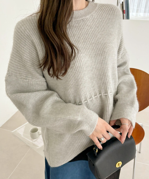 Ada.(エイダ)の「ウエストドローストリングチュニック ニット(ニット/セーター・レディース・アイボリー/ブラウン/グレー・FREE)」の6枚目の写真