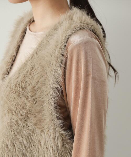 OPAQUE.CLIP（オペークドットクリップ）の「◆シャギーニット ショートベスト【洗濯機洗い可】（ベスト・レディース・チャコールグレー/ベージュ・38/40）」の15枚目の写真