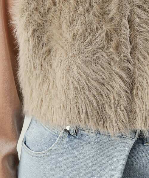 OPAQUE.CLIP（オペークドットクリップ）の「◆シャギーニット ショートベスト【洗濯機洗い可】（ベスト・レディース・チャコールグレー/ベージュ・38/40）」の17枚目の写真