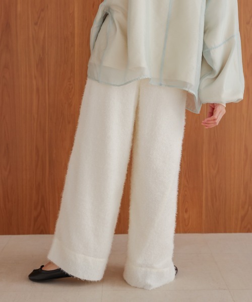 Bab(バブ)の「【S・M・Lサイズ展開あり】シャギーストレートパンツ(その他パンツ・レディース・アイボリー/ブラック・S/L/M)」の8枚目の写真