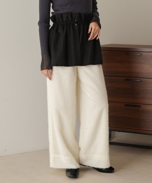 Bab(バブ)の「【S・M・Lサイズ展開あり】シャギーストレートパンツ(その他パンツ・レディース・アイボリー/ブラック・S/L/M)」の16枚目の写真