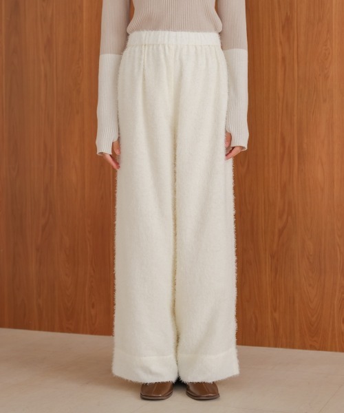Bab(バブ)の「【S・M・Lサイズ展開あり】シャギーストレートパンツ(その他パンツ・レディース・アイボリー/ブラック・S/L/M)」の18枚目の写真