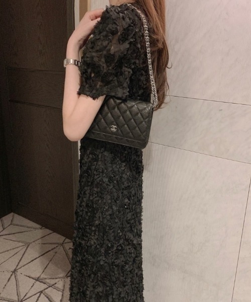 FREE STYLISTS(フリー スタイリスト)の「YUGA_YGMC 立体刺繍 Vネックロングドレス(ドレス・レディース・ブラック/ベビーピンク・FREE)」の14枚目の写真