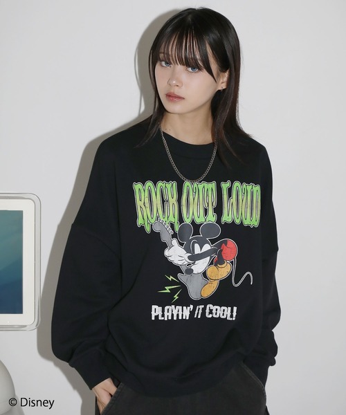 Disney(ディズニー)の「Disney(ディズニー) ミッキー/ 別注ヴィンテージ加工 オーバーサイズクルーネックスウェットプルオーバー(スウェット・メンズ・ブラック系1/ブラック系2/ブラック系3/グレー系1/グレー系2/グレー系3・S/M/L/XL)」の19枚目の写真