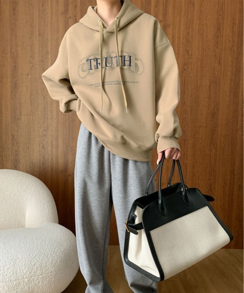 kirakiraShop(キラキラショップ)の「ロゴ スウェット フーディー パーカー(パーカー・レディース・チャコール/ベージュ/ピンク/ライトグリーン/オフホワイト・FREE)」の14枚目の写真