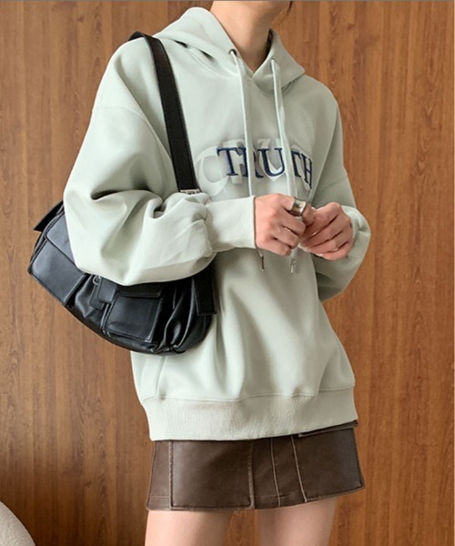 kirakiraShop(キラキラショップ)の「ロゴ スウェット フーディー パーカー(パーカー・レディース・チャコール/ベージュ/ピンク/ライトグリーン/オフホワイト・FREE)」の16枚目の写真