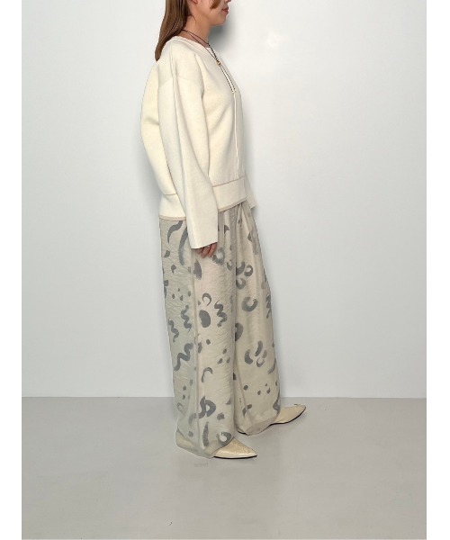 【セール】CHIGNON シアーレイヤーパンツ(その他パンツ)|CHIGNON(シニヨン) 【セール】CHIGNON シアーレイヤーパンツ(その他パンツ)|CHIGNON(シニヨン)