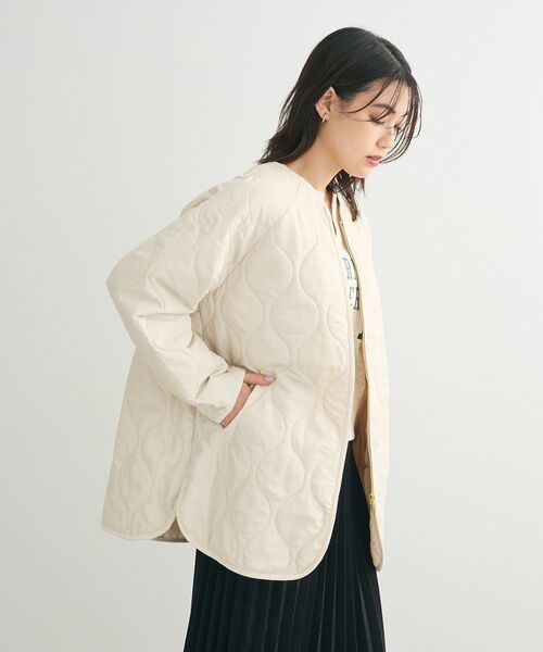 Green Parks(グリーンパークス)の「撥水加工 キルティングZIPブルゾン(ブルゾン・レディース・ブラック/ハウンドトゥース/グレイッシュベージュ/ホワイト系その他2・FREE)」の20枚目の写真