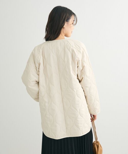 Green Parks(グリーンパークス)の「撥水加工 キルティングZIPブルゾン(ブルゾン・レディース・ブラック/ハウンドトゥース/グレイッシュベージュ/ホワイト系その他2・FREE)」の21枚目の写真