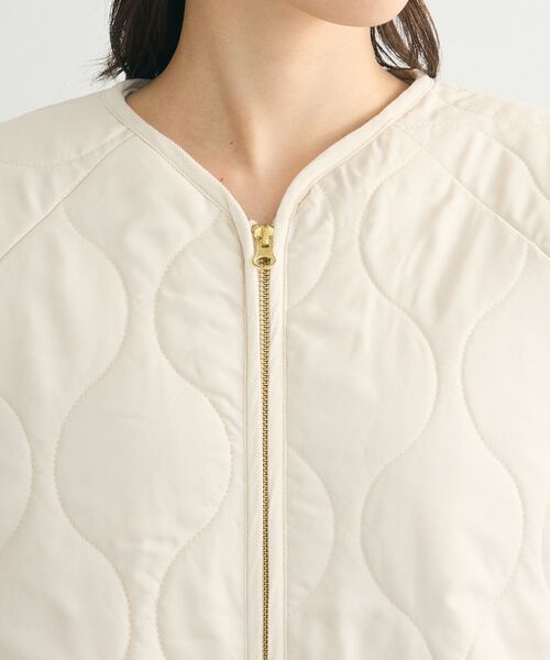 Green Parks(グリーンパークス)の「撥水加工 キルティングZIPブルゾン(ブルゾン・レディース・ブラック/ハウンドトゥース/グレイッシュベージュ/ホワイト系その他2・FREE)」の22枚目の写真