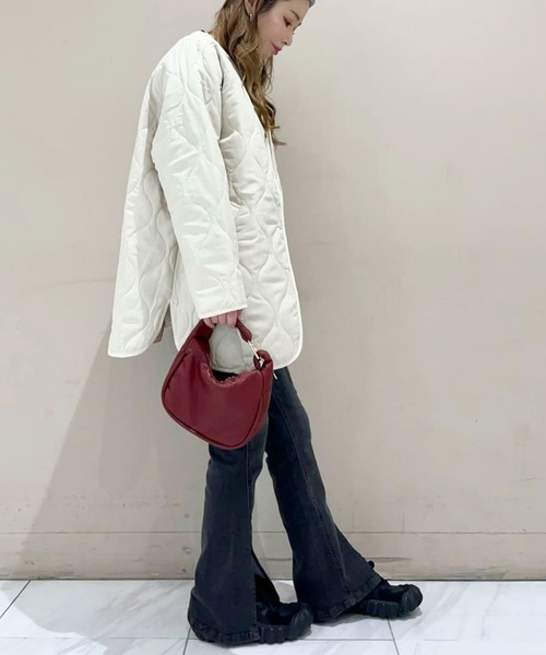 Green Parks(グリーンパークス)の「撥水加工 キルティングZIPブルゾン(ブルゾン・レディース・ブラック/ハウンドトゥース/グレイッシュベージュ/ホワイト系その他2・FREE)」の6枚目の写真