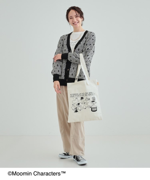 SHOO・LA・RUE（シューラルー）の「【ムーミン】コラボ トートバッグ（トートバッグ・レディース・アイボリー/ライトブルー/グレー/ナチュラル/グリーン/サンドベージュ・00）」の11枚目の写真