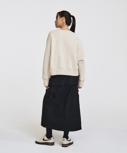 NIKE（ナイキ）の「ナイキ スポーツウェア エッセンシャル ウィメンズ ミッドライズ ウーブン カーゴ ミディ スカート / Nike Sportswear Essential Women's Mid-Rise Woven Cargo Midi Skirt FV7504-010 Black（スカート・レディース・ブラック・S/M/L/XL/XS）」の18枚目の写真