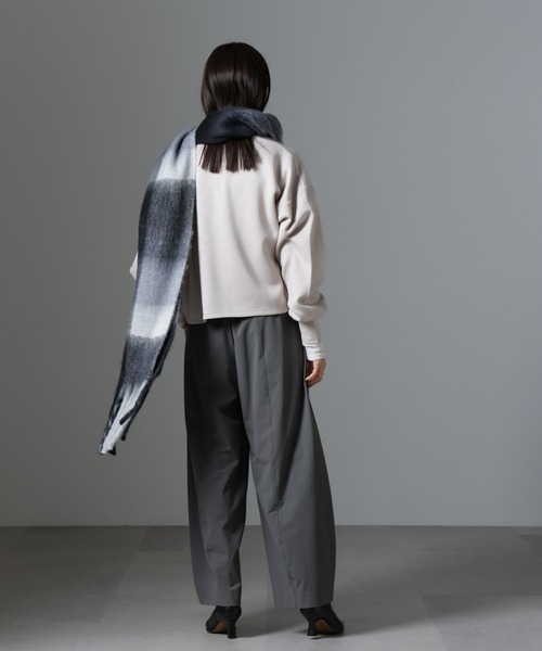 NANO universe（ナノユニバース）の「裏起毛ダンボールカットキーネックトップス（セットアップ可）（Tシャツ/カットソー・レディース・ブラック/ベージュ/キャメル・FREE）」の9枚目の写真