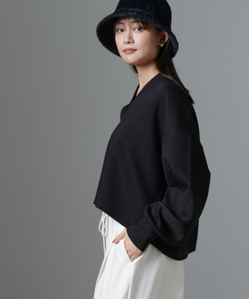 NANO universe（ナノユニバース）の「裏起毛ダンボールカットキーネックトップス（セットアップ可）（Tシャツ/カットソー・レディース・ブラック/ベージュ/キャメル・FREE）」の22枚目の写真