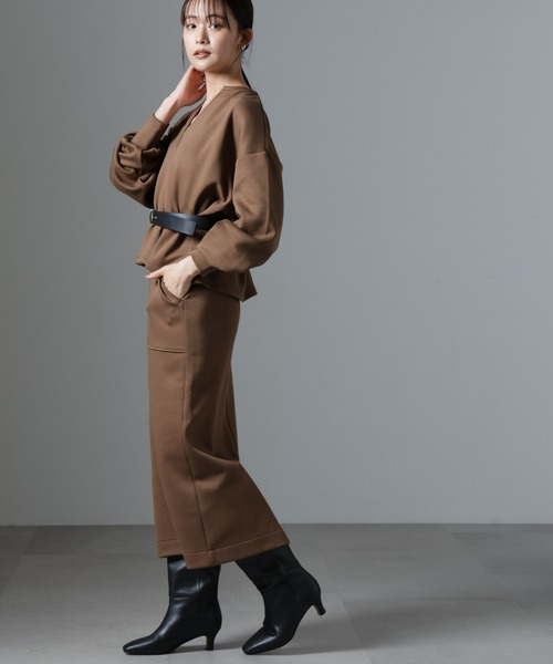 NANO universe（ナノユニバース）の「裏起毛ダンボールカットキーネックトップス（セットアップ可）（Tシャツ/カットソー・レディース・ブラック/ベージュ/キャメル・FREE）」の17枚目の写真