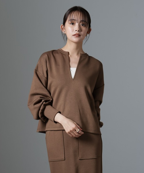 NANO universe（ナノユニバース）の「裏起毛ダンボールカットキーネックトップス（セットアップ可）（Tシャツ/カットソー・レディース・ブラック/ベージュ/キャメル・FREE）」の14枚目の写真