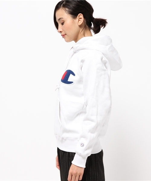 Champion(チャンピオン)の「【Champion/チャンピオン】テリーフリースフードプルオーバー(パーカー・レディース・グレー/ネイビー/オフホワイト・SMALL)」の5枚目の写真