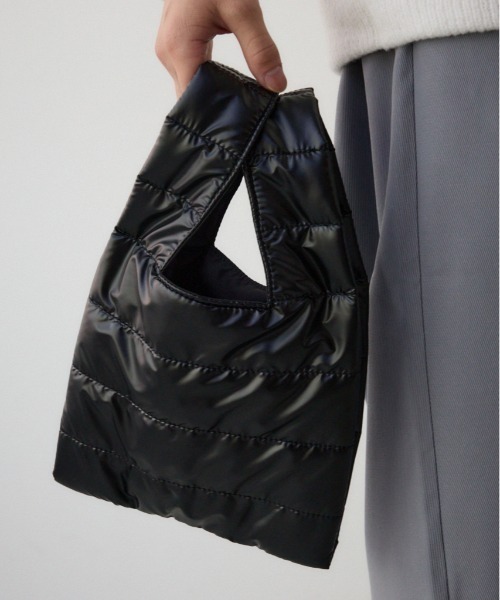AZUL by moussy(アズールバイマウジー)の「シレー中綿マルシェバッグ(ハンドバッグ・メンズ・ブラック/シルバー・FREE)」の13枚目の写真