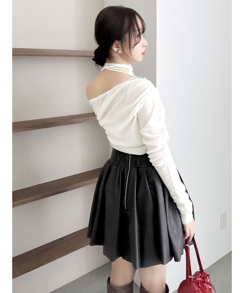 dazzlin（ダズリン）の「アシメギャザーシアーベロアカットソー（Tシャツ/カットソー・レディース・オフホワイト/ブラック・FREE）」の14枚目の写真