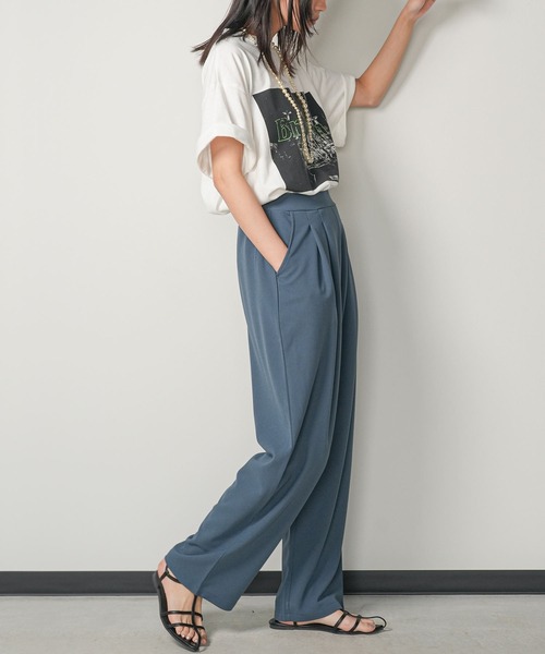 mili an deni(ミリアンデニ)の「カットジョーゼットタックパンツ(スラックス・レディース・チャコールグレー/ブラック/ライトグレー・M)」の10枚目の写真