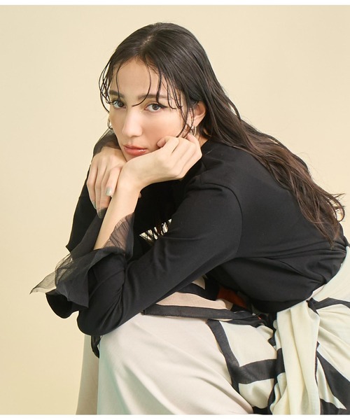Settimissimo（セッティミッシモ）の「チュール カフス デザイン ロングTシャツ（Tシャツ/カットソー・レディース・ブラック/オフホワイト・FREE）」の16枚目の写真