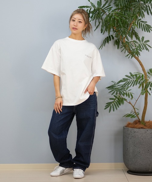 NEW ERA(ニューエラ)の「【ユニセックス】NEW ERA/ニューエラ オーバーサイズ/バックプリントTシャツ 14391903/14391904(Tシャツ/カットソー・レディース・ブラック/ホワイト・M/S)」の11枚目の写真