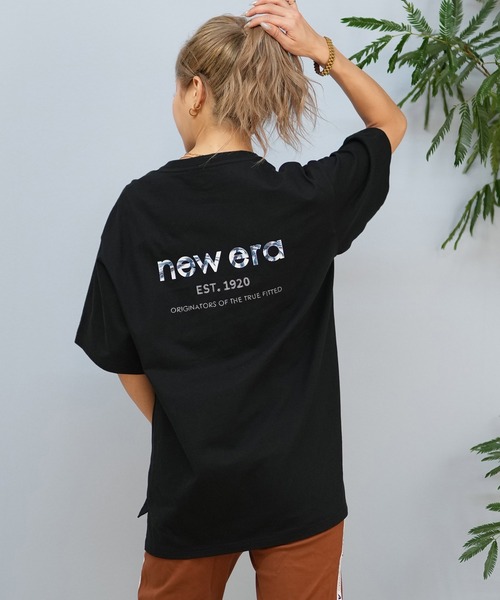 NEW ERA(ニューエラ)の「【ユニセックス】NEW ERA/ニューエラ オーバーサイズ/バックプリントTシャツ 14391903/14391904(Tシャツ/カットソー・レディース・ブラック/ホワイト・M/S)」の3枚目の写真