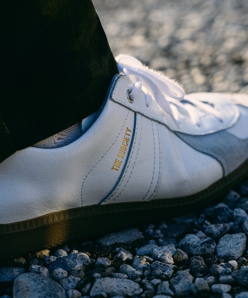Subciety(サブサエティ)の「German trainer(スニーカー・メンズ・ブラック/ホワイト・45/44/43/42)」の1枚目の写真